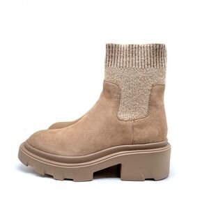 Sanctuary Take On Suede Ankle Boots with Knit Detail Lug Sole Beige Size 8.5